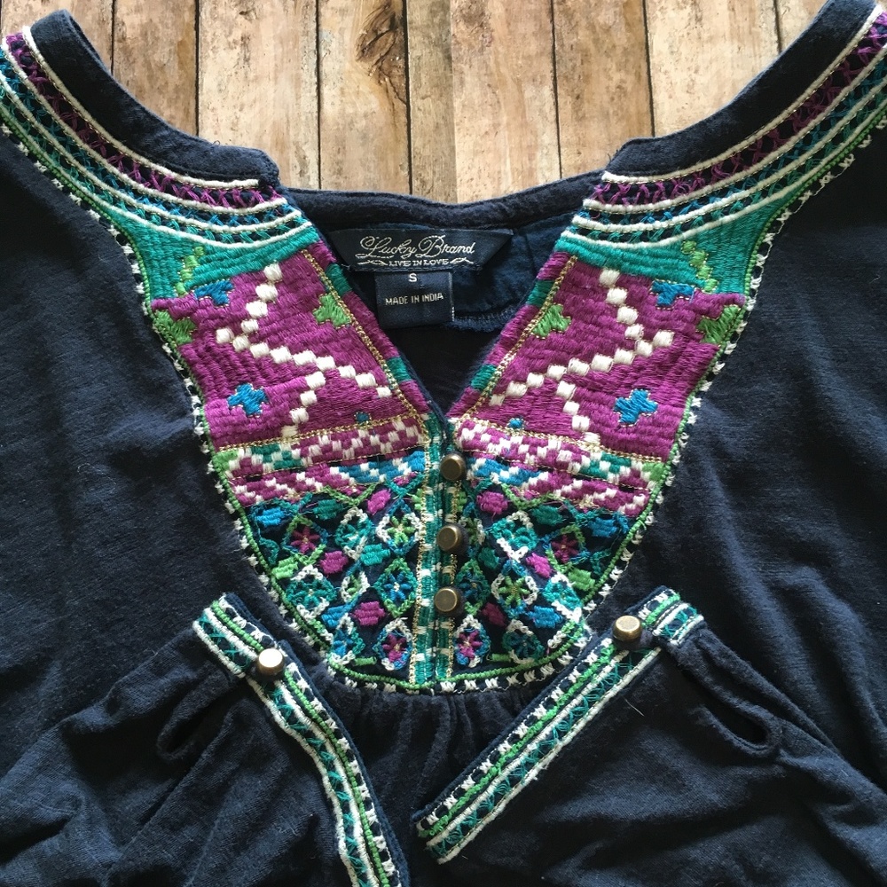 Lucky Brand navy embroidered long sleeve in small